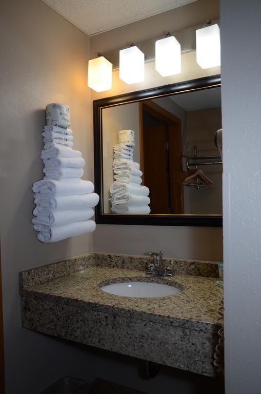 North Star Hotel Pictured Rocks 머니싱 외부 사진